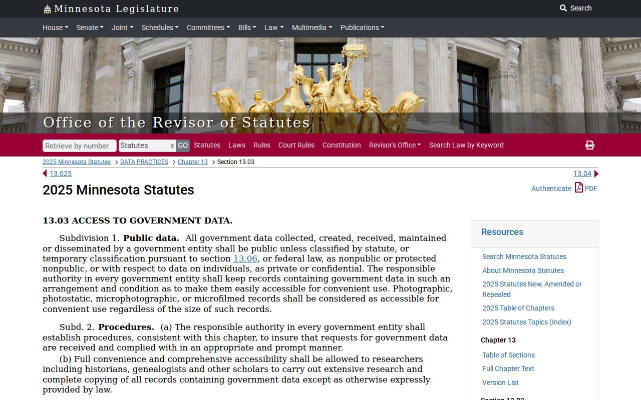 Red Lake Falls warrant search page citing the Minnesota public data access statute for records requests